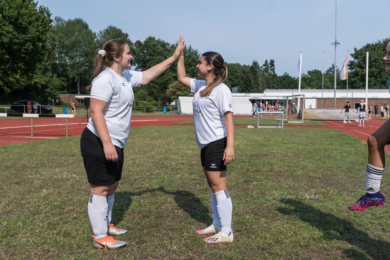 Bild 60 - Loewinnen Cup